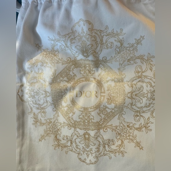 Christian Dior leather quilted wallet - Picture 11 of 16